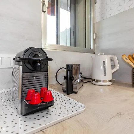 S 2p As - Le Marie Antoinette * Cannes