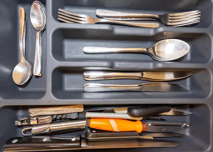 S 2p As - Le Marie Antoinette Cannes