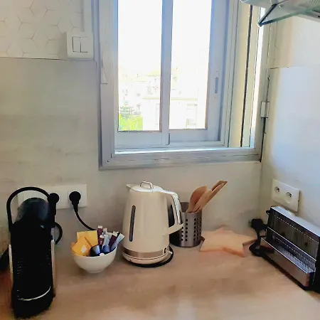 S 2p As - Le Marie Antoinette Apartment