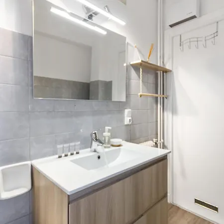 S 2p As - Le Marie Antoinette Cannes