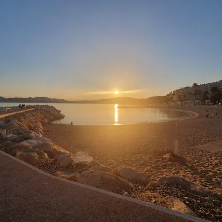 S 2p As - Le Marie Antoinette * Cannes